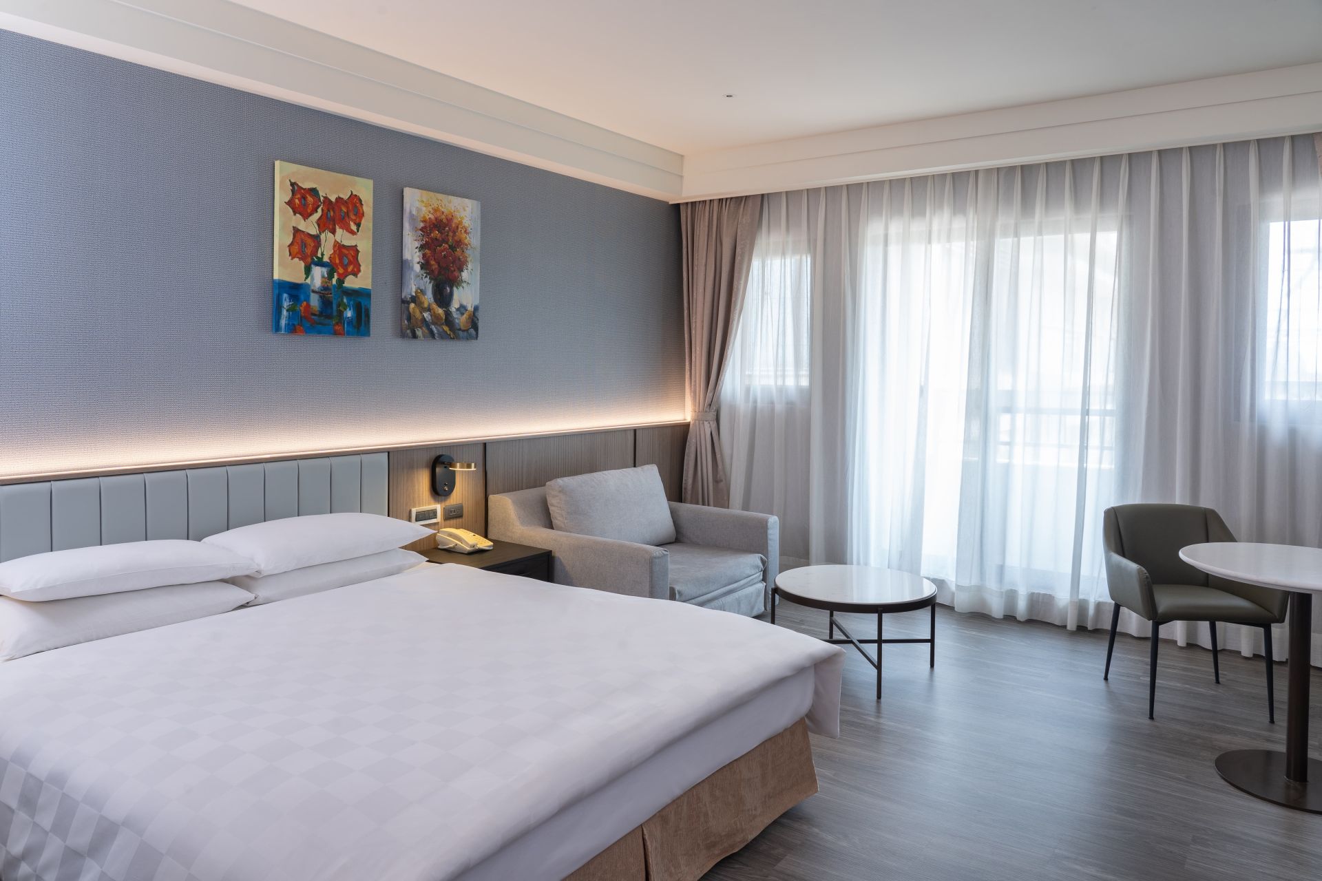 【義大天悅飯店】菁英雅緻客房時尚簡約設計,靜謐且溫馨,提供旅人放鬆身心享受寧靜的休憩假期 【義大天悅飯店】菁英雅緻客房時尚簡約設計,靜謐且溫馨,提供旅人放鬆身心享受寧靜的休憩假期